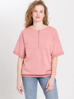 Bluza damska brzoskwiniowa z krótkim rękawem 65335-303<Cross Jeans Best