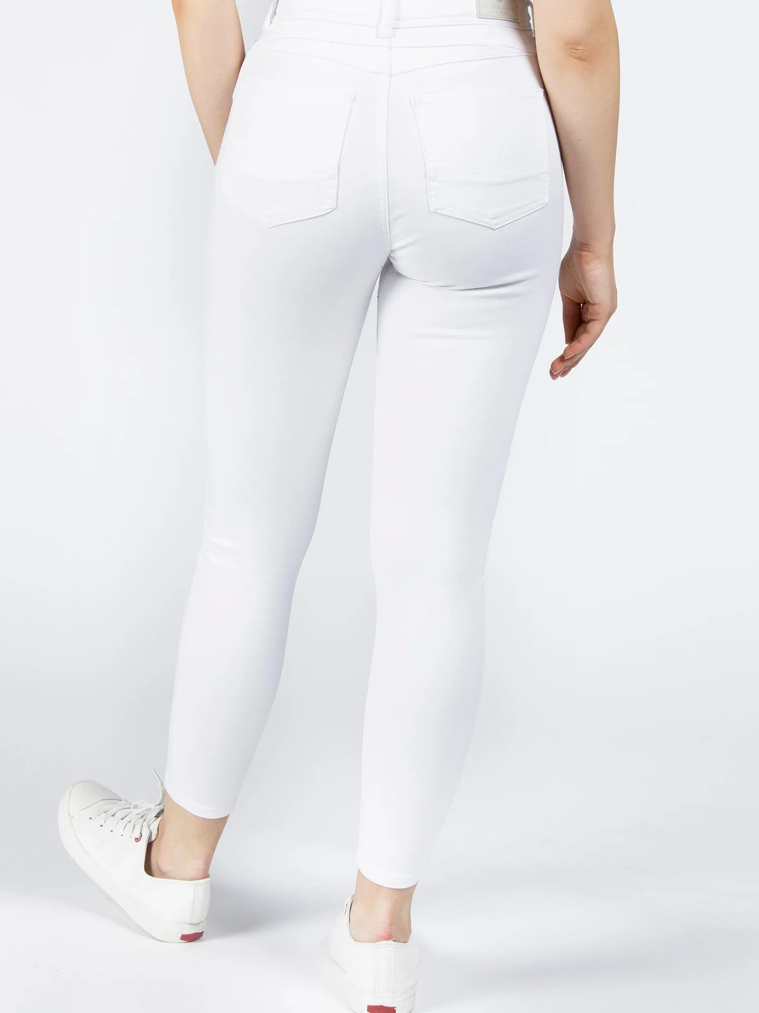 Jeansy damskie białe Super Skinny Fit Judy P 429-027<Cross Jeans Outlet