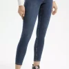 Jeansy damskie ciemnoniebieskie Super Skinny Fit Judy P 429-162<Cross Jeans Sale