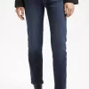 Jeansy damskie ciemnoniebieskie Straight Fit Marisa P 476-053<Cross Jeans Fashion