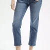 Jeansy damskie ciemnoniebieskie Straight Marisa P 476-052<Cross Jeans Discount