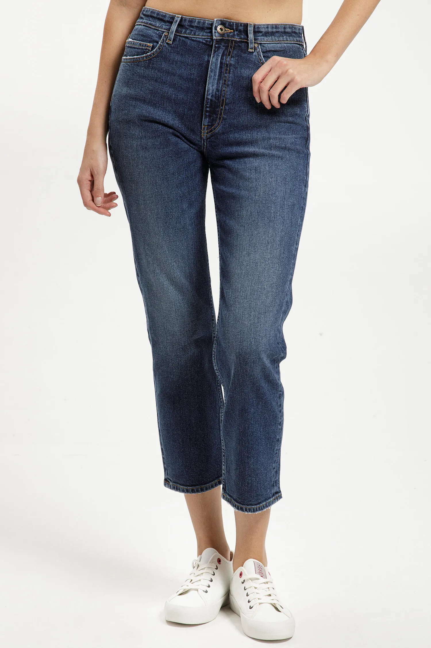 Jeansy damskie ciemnoniebieskie Straight fit Marisa P 476-048<Cross Jeans Fashion