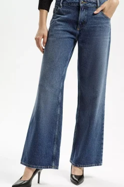 Jeansy damskie ciemnoniebieskie Wide Leg P 540-016<Cross Jeans Discount