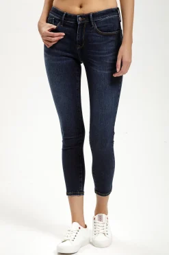 Jeansy damskie ciemnoniebieskie Super Skinny Fit Alyss P 474-122<Cross Jeans New