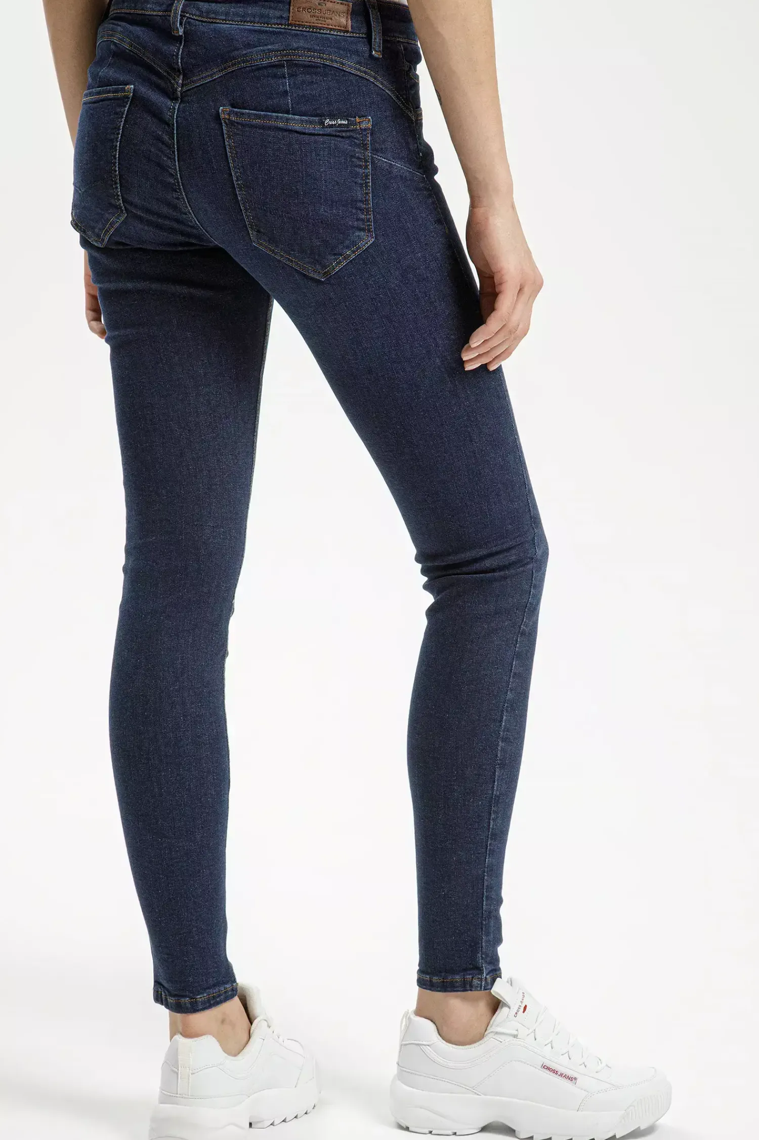 Jeansy damskie ciemnoniebieskie Super Skinny Fit Page P 419-037<Cross Jeans New