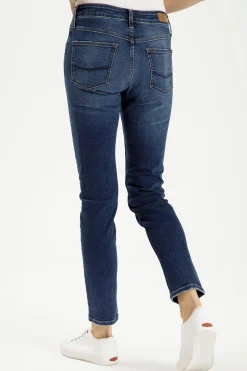 Jeansy damskie ciemnoniebieskie Straight Rosalie P 437-013<Cross Jeans New