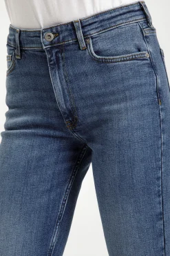 Jeansy damskie ciemnoniebieskie Straight Marisa P 476-042<Cross Jeans Online