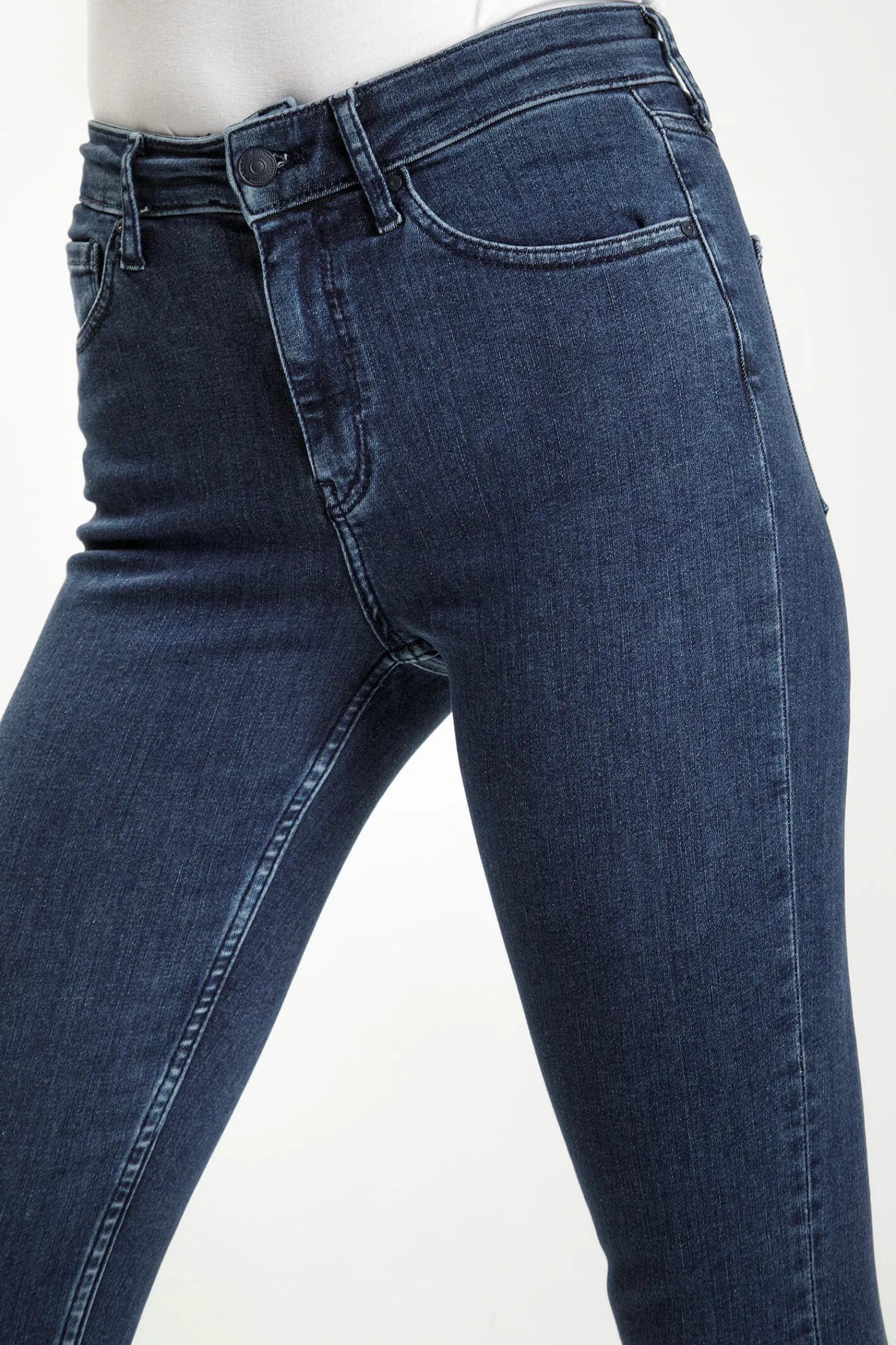 Jeansy damskie ciemnoniebieskie Super Skinny Fit Judy P 429-127<Cross Jeans Online