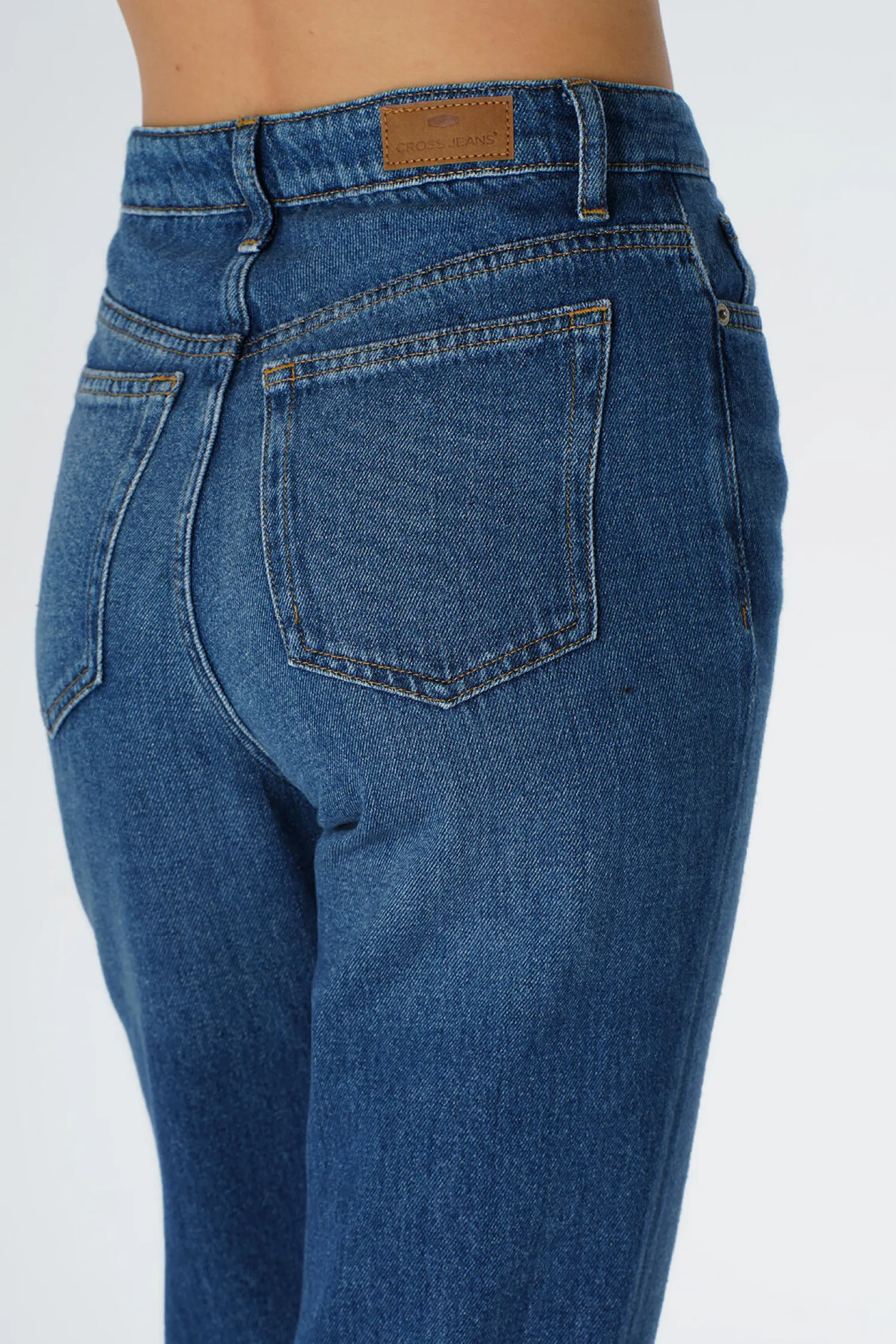 Jeansy damskie ciemnoniebieskie Straight Eliza C 4518-078<Cross Jeans Online