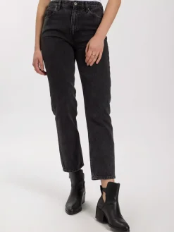 Jeansy damskie czarne Straight Marisa P 476-038<Cross Jeans Discount