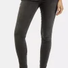 Jeansy damskie czarne Super Skinny Fit Page P 419-038<Cross Jeans Sale