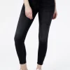 Jeansy damskie czarne Super Skinny Fit Judy P 429-100<Cross Jeans Clearance