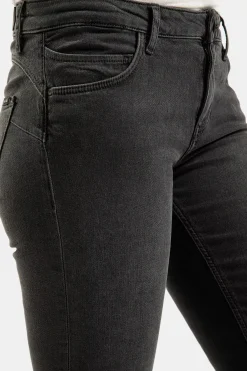 Jeansy damskie czarne Super Skinny Fit Page P 419-038<Cross Jeans Sale