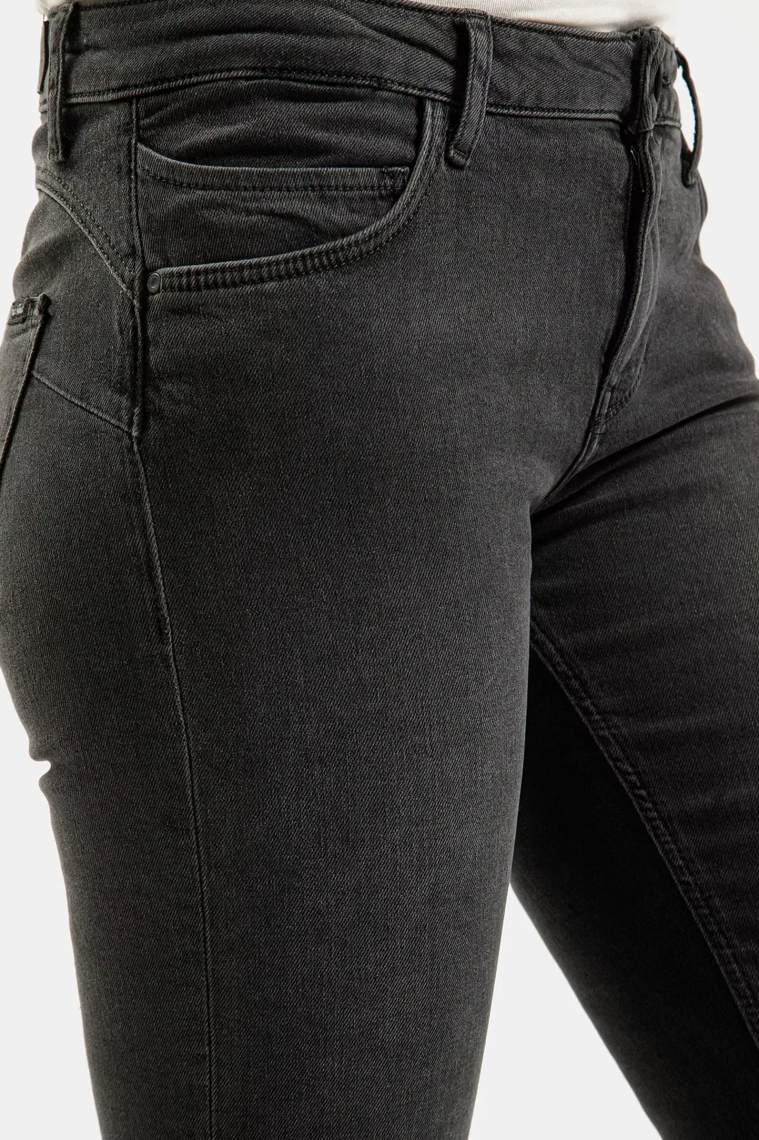 Jeansy damskie czarne Super Skinny Fit Page P 419-038<Cross Jeans Sale