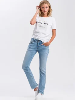 Jeansy damskie jasnoniebieskie Regular Fit Loie P 422-010<Cross Jeans Best