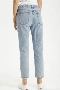 Jeansy damskie jasnoniebieskie Straight Marisa P 476-036<Cross Jeans Best