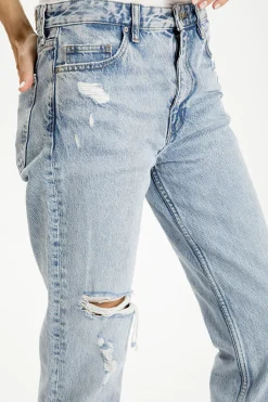 Jeansy damskie jasnoniebieskie Straight Marisa P 476-036<Cross Jeans Best