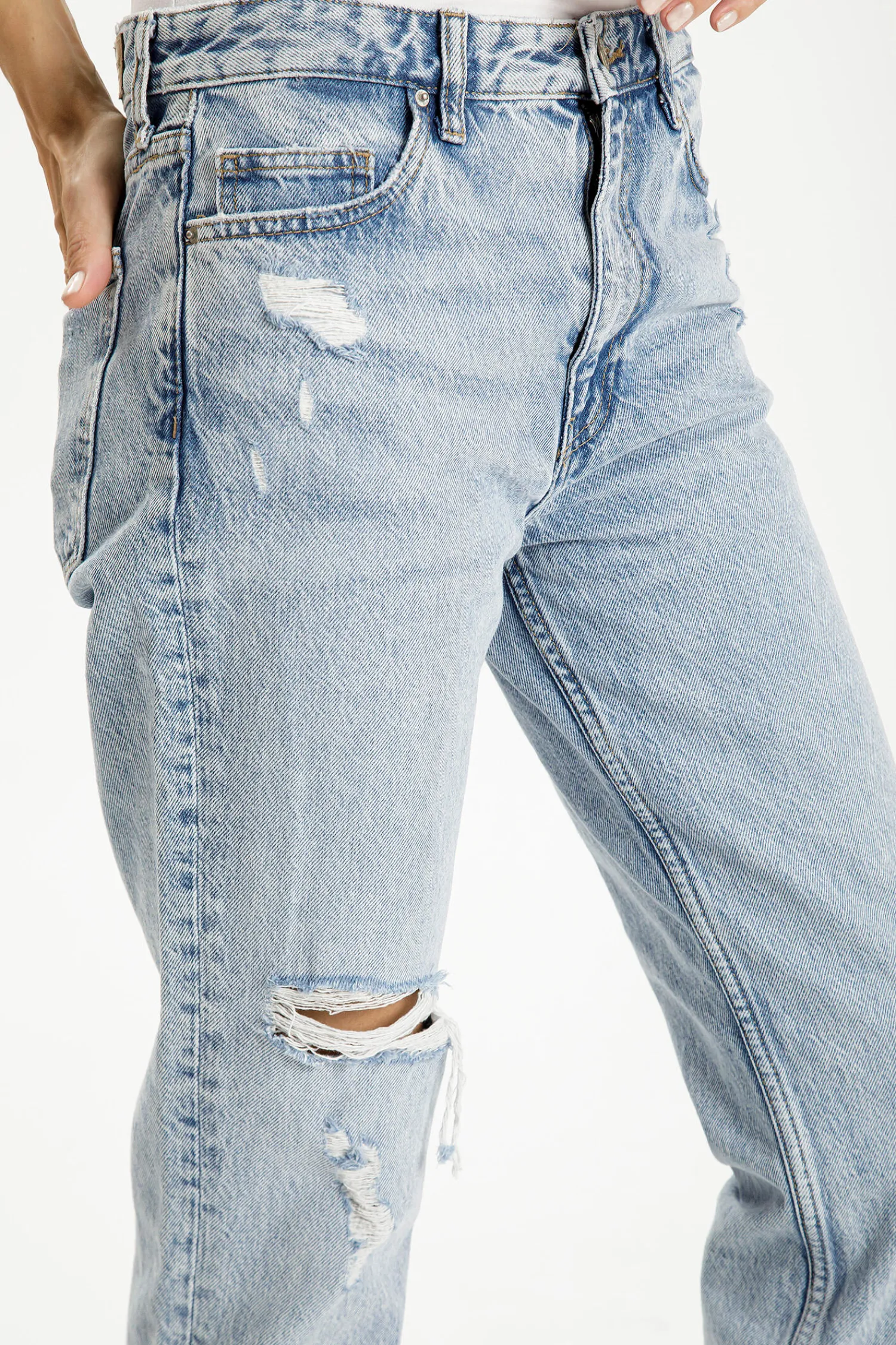 Jeansy damskie jasnoniebieskie Straight Marisa P 476-036<Cross Jeans Best