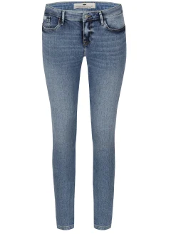 Jeansy damskie jasnoniebieskie Super Skinny Fit Alyss P 474-120<Cross Jeans Fashion