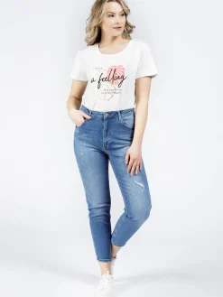 Jeansy damskie Mom Fit N 432-045<Cross Jeans Discount