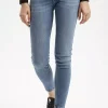 Jeansy damskie niebieskie Super Skinny Fit Page P 419-014<Cross Jeans Discount