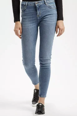 Jeansy damskie niebieskie Super Skinny Fit Page P 419-014<Cross Jeans Discount