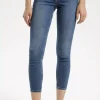 Jeansy damskie niebieskie Super Skinny Fit Judy P 429-158<Cross Jeans Clearance