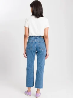 Jeansy damskie niebieskie Straight Leg Karlie P 475-006<Cross Jeans Fashion