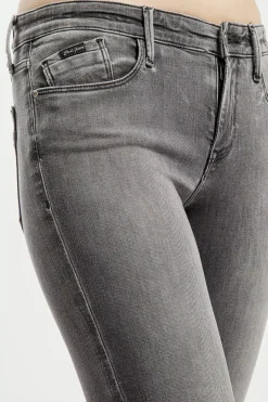 Jeansy damskie szare Super Skinny Fit Alyss P 474-126<Cross Jeans Best