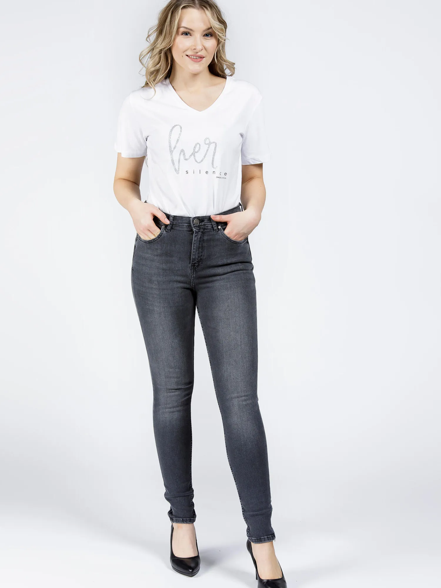 Jeansy damskie z wysokim stanem Judy P 429-106<Cross Jeans Fashion