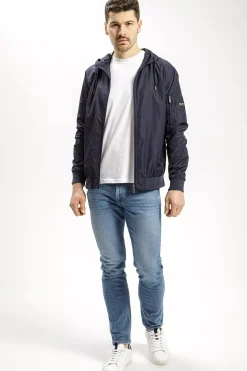 Jeansy męskie jasnoniebieskie Slim Fit Blake E 185-225<Cross Jeans New