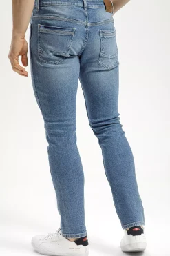 Jeansy męskie jasnoniebieskie Slim Fit Blake E 185-225<Cross Jeans New