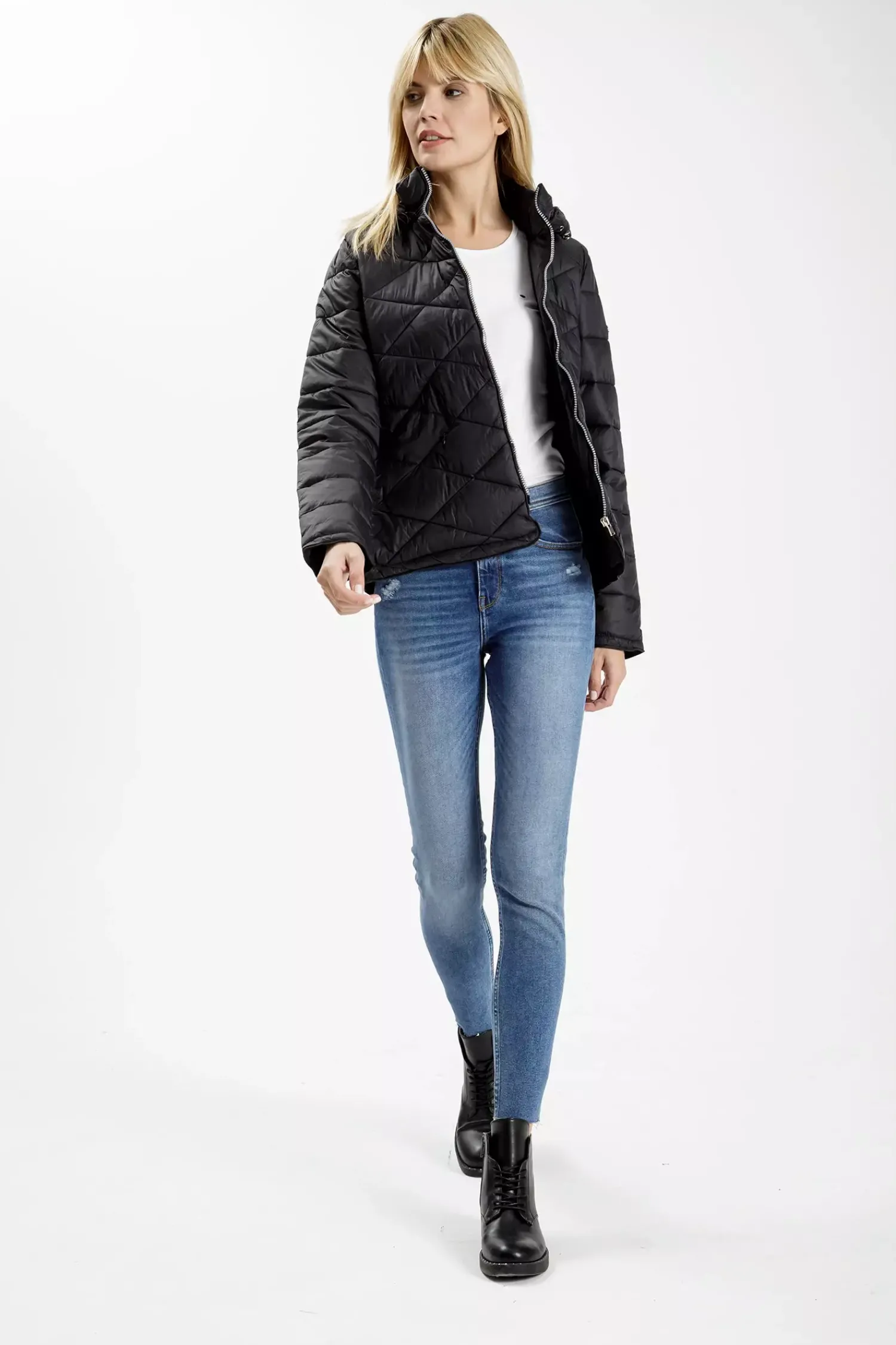 Kurtka damska czarna 81240-020<Cross Jeans Hot