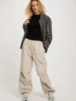 Longsleeve damski czarny 56137-020<Cross Jeans Outlet