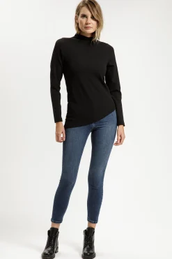 Longsleeve damski czarny 56036-020<Cross Jeans Best