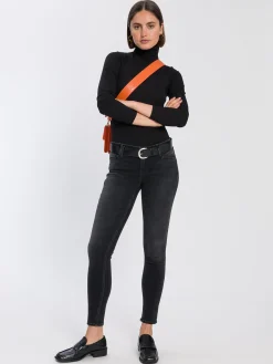 Longsleeve damski czarny z golfem 56035-020<Cross Jeans Online