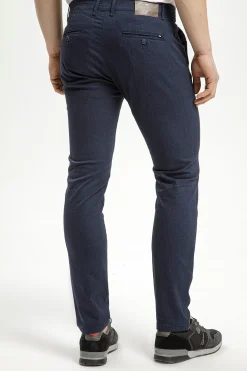 Spodnie chino męskie Tapered Fit E 120-046<Cross Jeans Discount