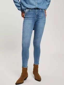 Spodnie jeansy damskie Judy P 429-083 Super Skinny Fit<Cross Jeans Hot