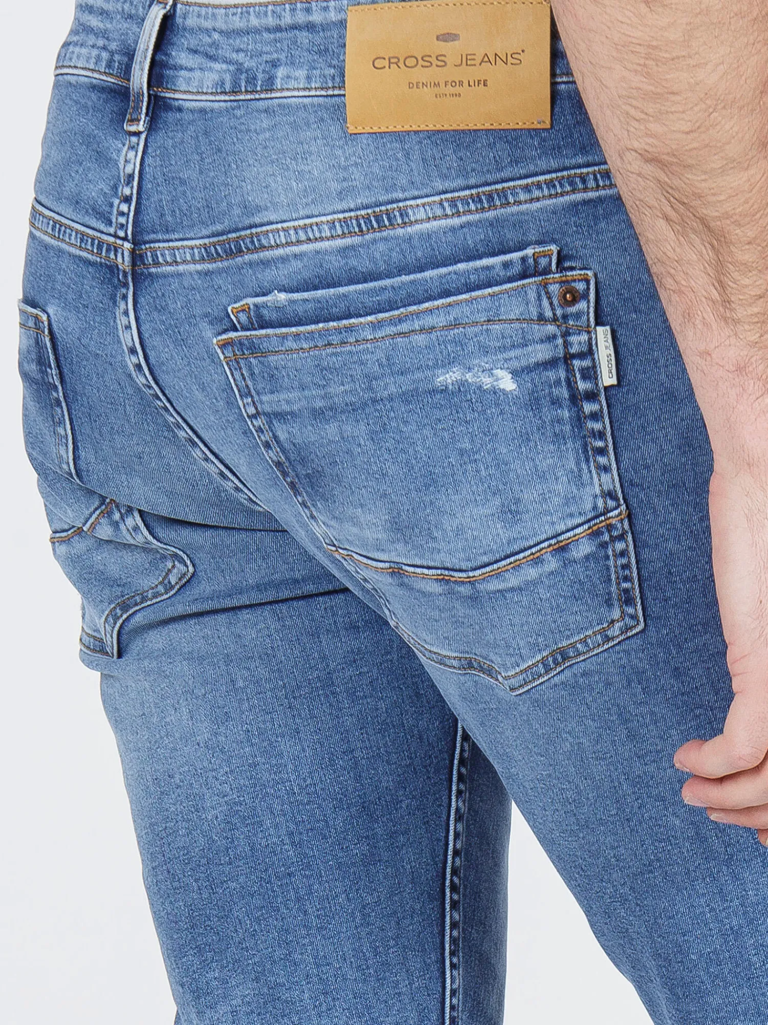 Spodnie jeansy męskie Blake E 185-115 Slim Fit<Cross Jeans Fashion