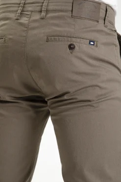 Spodnie męskie chino brązowe F 194-630<Cross Jeans Clearance