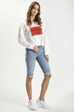 Szorty jeansowe damskie jasnoniebieskie Adele P 457-033<Cross Jeans Sale