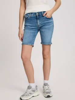 Szorty jeansowe damskie niebieskie Anya Short P 428-012<Cross Jeans Fashion
