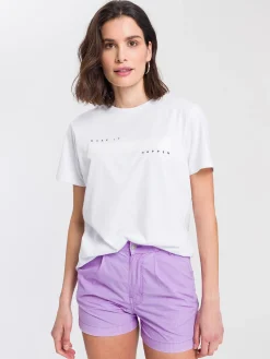 T-shirt damski biały z nadrukiem 55938-008<Cross Jeans Discount